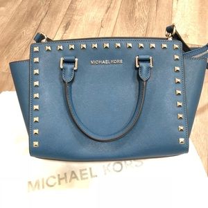 Michael Kors Selma Stud Medium Steel Blue NWT